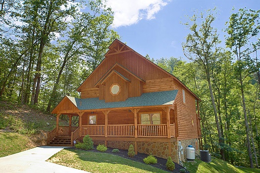 Cozy Cabin Getaway Two two story 3 bedroom cabin rental located in pigeon forge called cozy creek