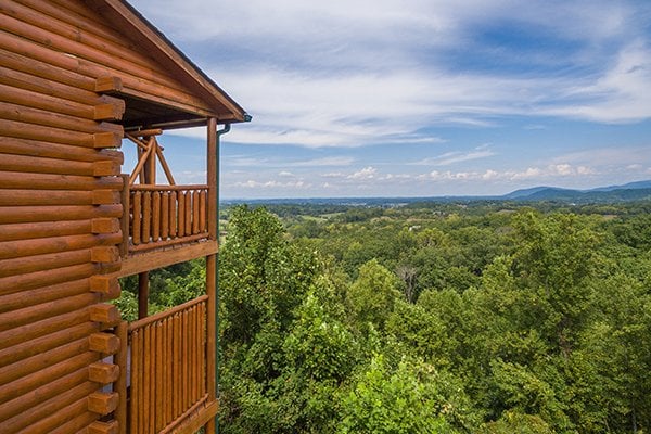 Shangri-lodge - A Pigeon Forge Cabin Rental