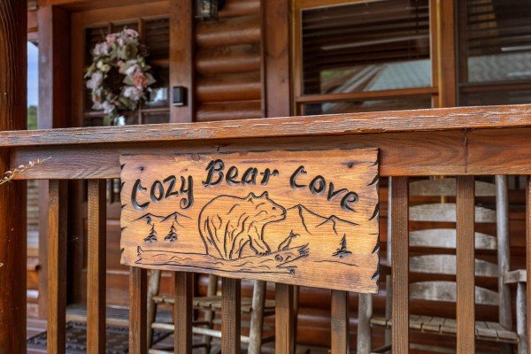 at cozy bear cove a 2 bedroom cabin rental located in pigeon forge