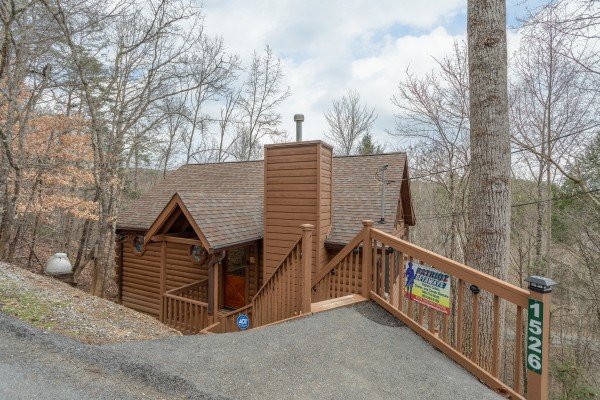 Fowl Play - A Pigeon Forge Cabin Rental