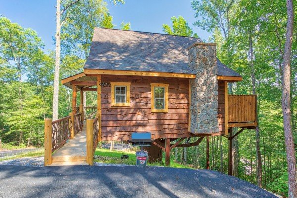 Tennessee Treehouse A Pigeon Forge Cabin Rental