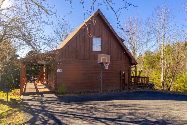 Leconte Nirvana, a 3 bedroom cabin rental located in Pigeon Forge