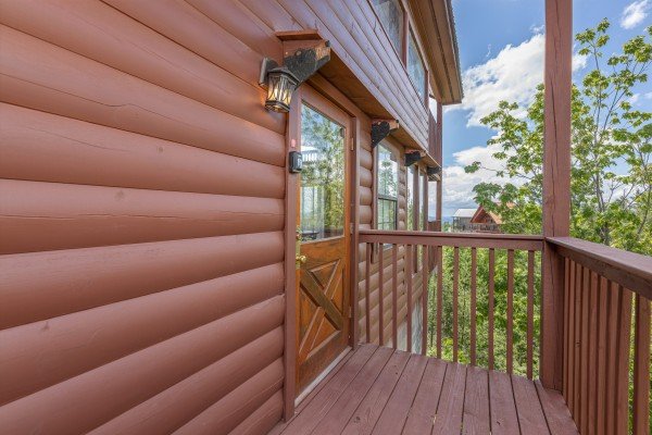 Smoky Mountain High, a 1 bedroom cabin rental located in Pigeon Forge