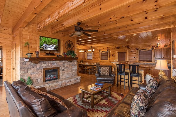 Grand Timber Lodge A Pigeon Forge Cabin Rental