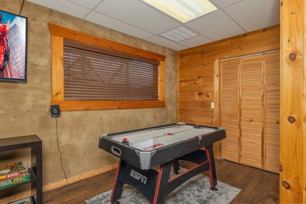Air hockey table at Smokies Serenity, a 2 bedroom cabin rental located in Douglas Lake