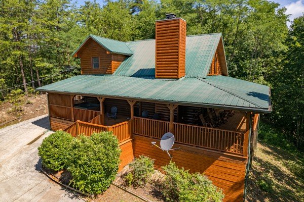 at the roost a 2 bedroom cabin rental located in pigeon forge