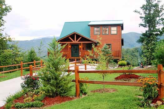 Horse'n Around, a 3 bedroom cabin rental located in Pigeon Forge