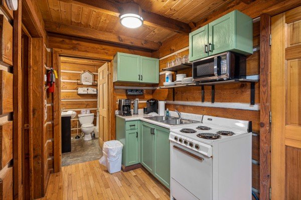 Kitchen at Henwood's Hideaway, a 1 bedroom cabin rental located in Pigeon Forge