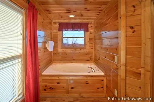 Jacuzzi in a bedroom at Tree Top Lodge, a 3 bedroom cabin rental located in Gatlinburg