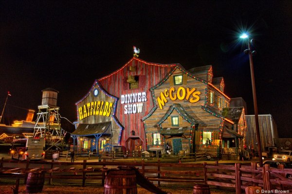 Hatfield and McCoy Dinner show near Golden Memories, a 1-bedroom cabin rental located in Pigeon Forge