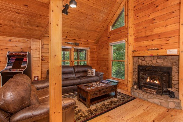 Lazy Mountain Retreat - A Gatlinburg Cabin Rental 