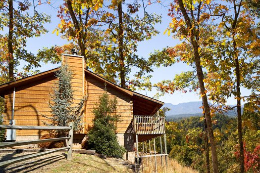 Exterior side view at Mountain Magic, a 1 bedroom cabin rental located in Pigeon Forge