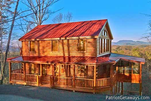 Gone to Therapy, a 2-bedroom cabin rental located in Gatlinburg