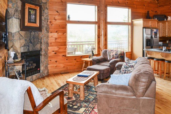 at rising wolf lodge a 3 bedroom cabin rental located in pigeon forge