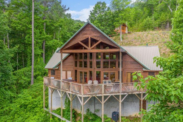 Kaleidoscope, a 2 bedroom cabin rental located in Pigeon Forge