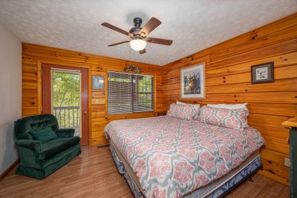 King Bedroom at Oakwood, a 1 bedroom cabin rental located in Pigeon Forge