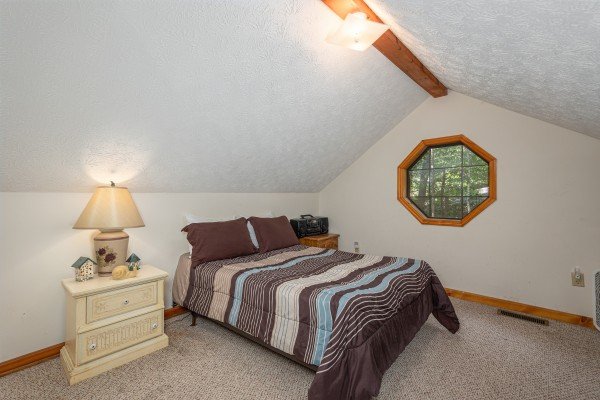Loft at Oakwood, a 1 bedroom cabin rental located in Pigeon Forge