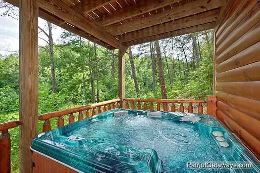 Wilderness Lodge - A Pigeon Forge Cabin Rental