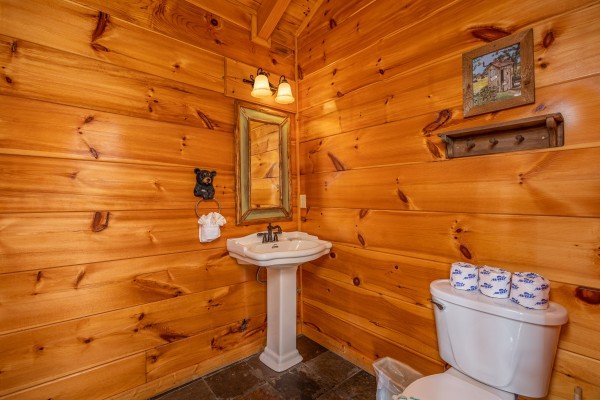Second bathroom at The Great Outdoors, a 3 bedroom cabin rental located in Pigeon Forge