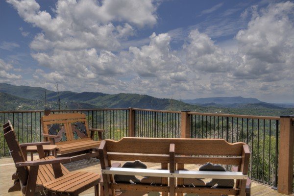 at the best view lodge a 5 bedroom cabin rental located in gatlinburg