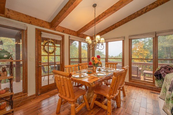 Dining table for six at Lazy Bear Retreat, a 4 bedroom cabin rental located in Pigeon Forge