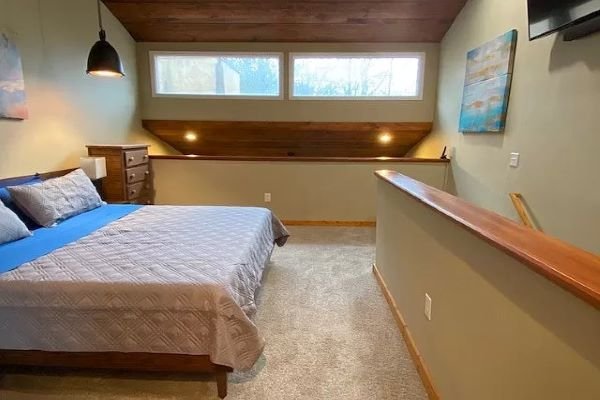 at bear trail a 2 bedroom cabin rental located in gatlinburg
