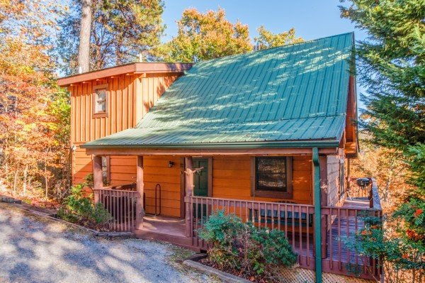 Hawk's Nest, a 1 bedroom cabin rental located in Pigeon Forge