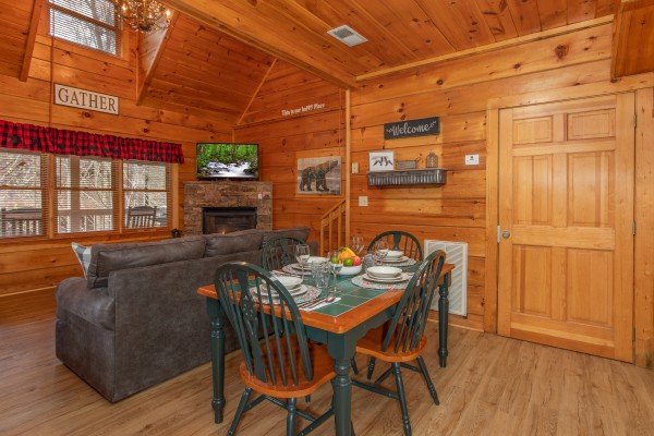 at the nest a 1 bedroom cabin rental located in pigeon forge