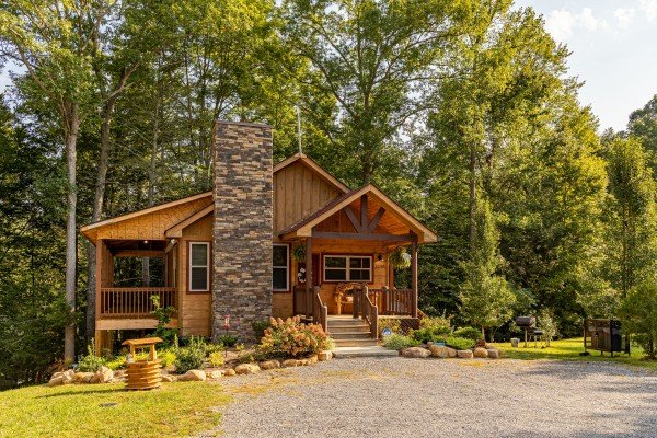 Front exterior view at 2 Crazy Cubs, a 2 bedroom cabin rental located in Pigeon Forge
