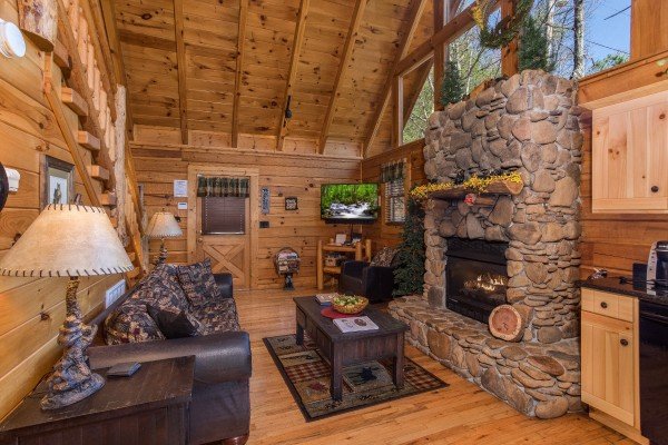 Dancing Bearfoot A Pigeon Forge Cabin Rental