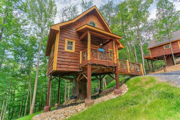 Pigeon Forge Treehouse  A Pigeon Forge Cabin Rental