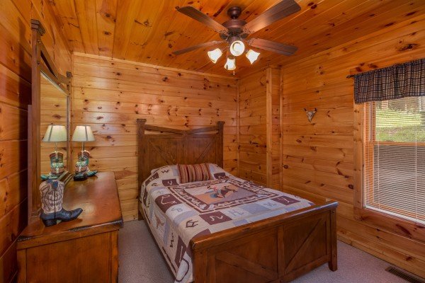 at a beautiful memory a 4 bedroom cabin rental located in pigeon forge