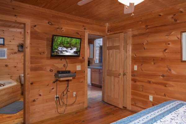 TV in a bedroom at My Blue Heaven, a 1 bedroom cabin rental located in Gatlinburg