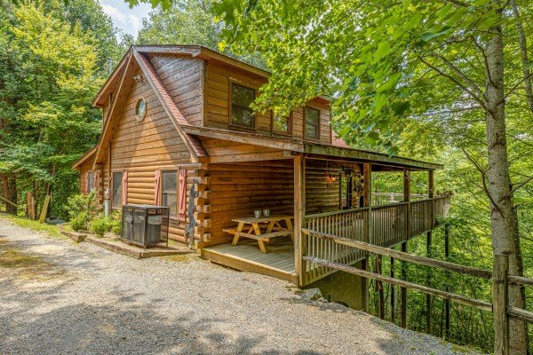 Exterior side view at Hooked on Cowboys Lodge, a 2 bedroom cabin rental located in Pigeon Forge