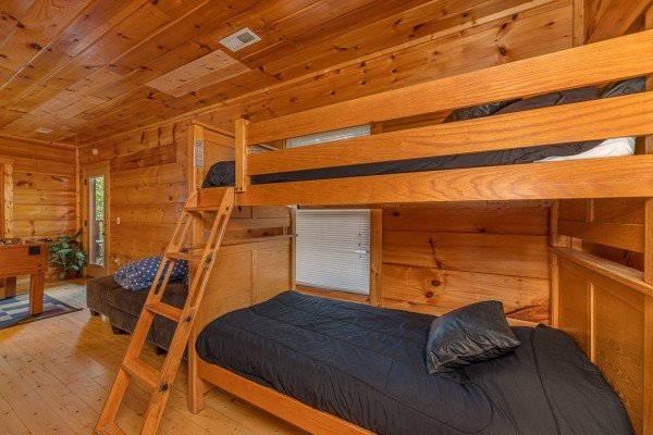 Bunkbed at Tip Top View, a 3 bedroom cabin rental located in Pigeon Forge