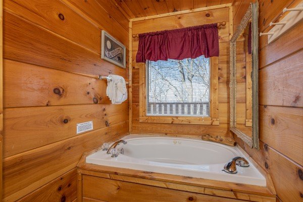 Jacuzzi tub at Tip Top View, a 3 bedroom cabin rental located in Pigeon Forge