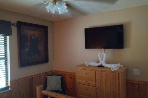 at liam's lookout a 2 bedroom cabin rental located in pigeon forge
