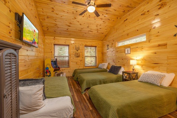 Second bedroom at Creekside Dream, a 1 bedroom cabin rental located in Gatlinburg