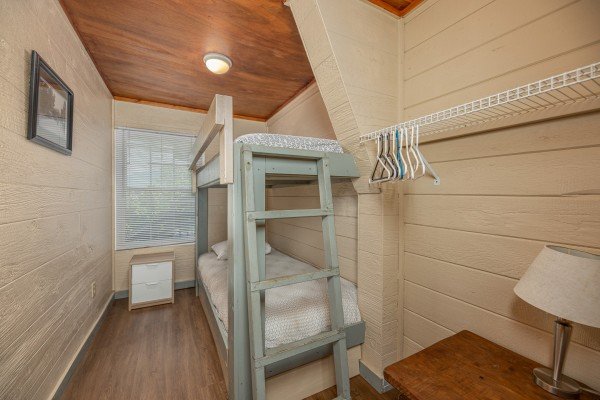 Bunkroom at Terrace Garden Manor, a 13 bedroom cabin rental located in Gatlinburg