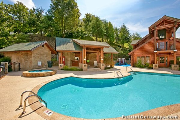 Hibernation Hideaway 745 A Pigeon Forge Cabin Rental