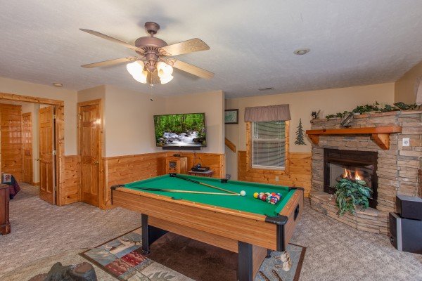 at into the mist a 3 bedroom cabin rental located in pigeon forge