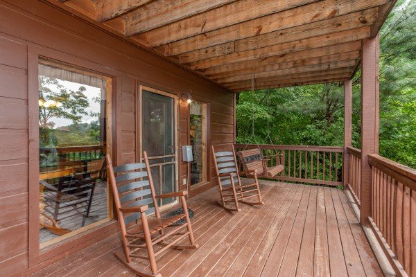 Into The Mist - A Pigeon Forge Cabin Rental