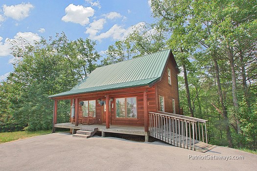 Moose On The Loose A Gatlinburg Cabin Rental