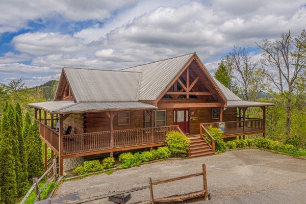 Front exterior view at Mountain Laurel Lodge, a 4 bedroom cabin rental located in Pigeon Forge
